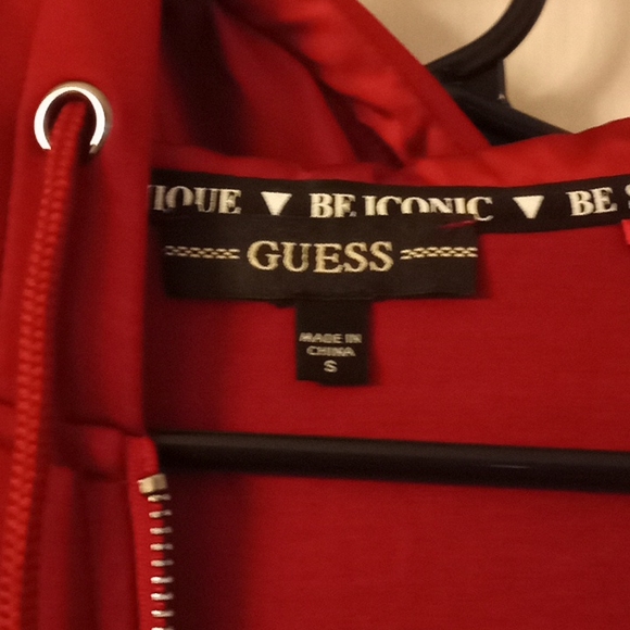 GUESS Beet Juice Red Sweat Suit - Picture 3 of 8